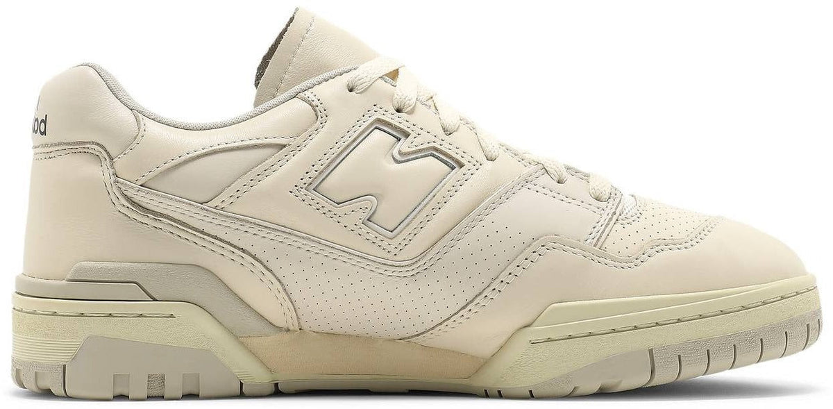 New Balance AURALEE x 550 Ecru
