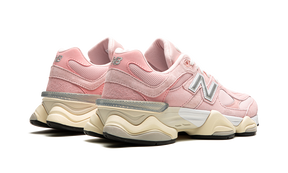 New Balance 9060 "Crystal Pink"